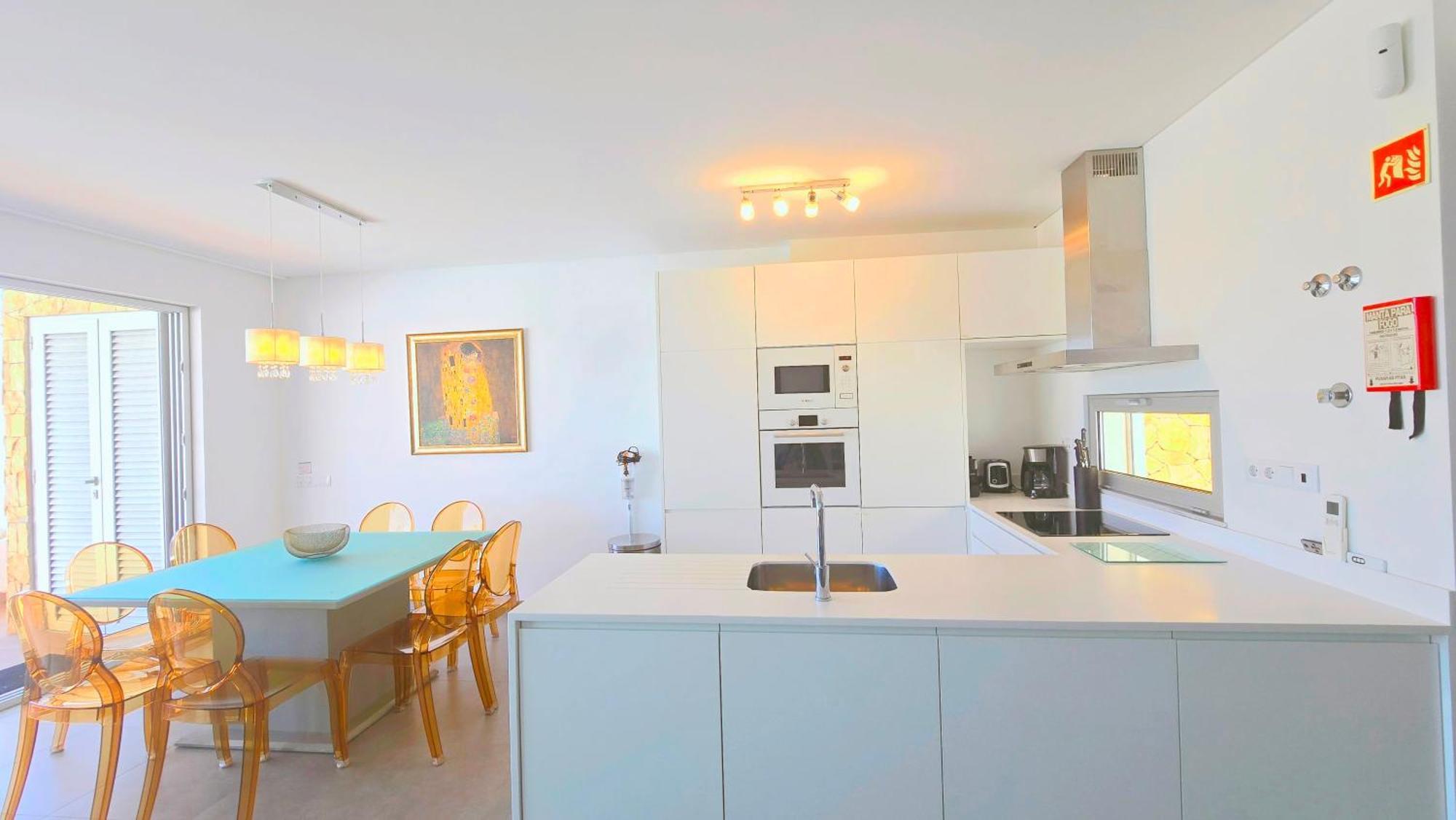 Luxury Villa & Private Heatable Pool In Albufeira Bagian luar foto