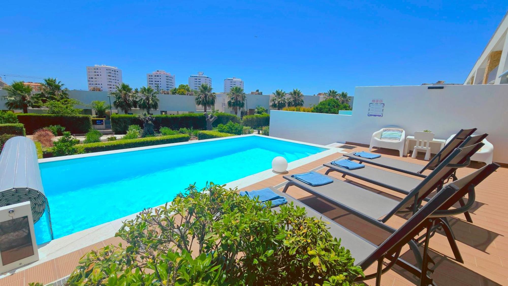 Luxury Villa & Private Heatable Pool In Albufeira Bagian luar foto